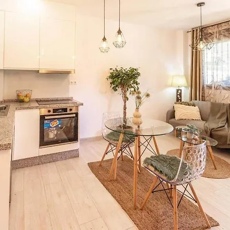 Beautiful And Elegant One Bedroom Апартаменти *