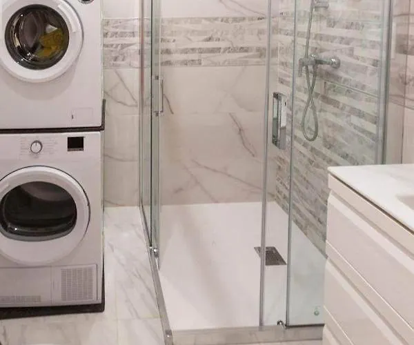 Apartment Beautiful And Elegant One Bedroom