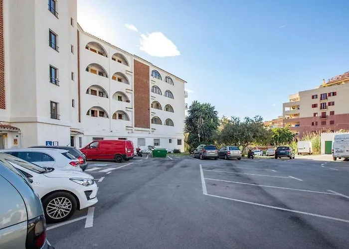 Beautiful And Elegant One Bedroom Fuengirola